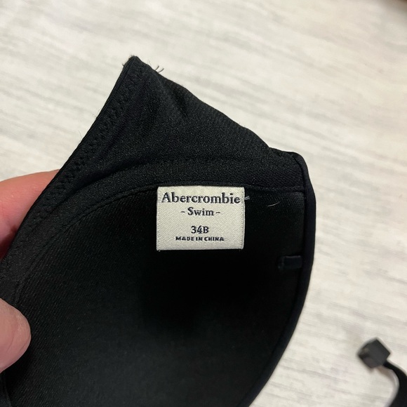 Abercrombie & Fitch Black Bikini (34B) - Picture 3 of 4